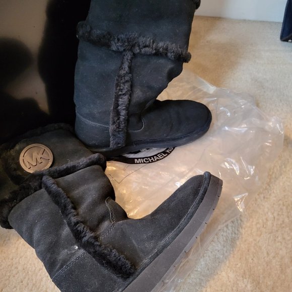 MK SHERLING BOOTS - Picture 3 of 3